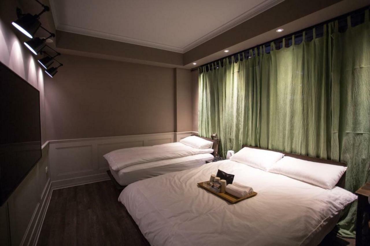 Fun Simon Apartment Tainan Luaran gambar